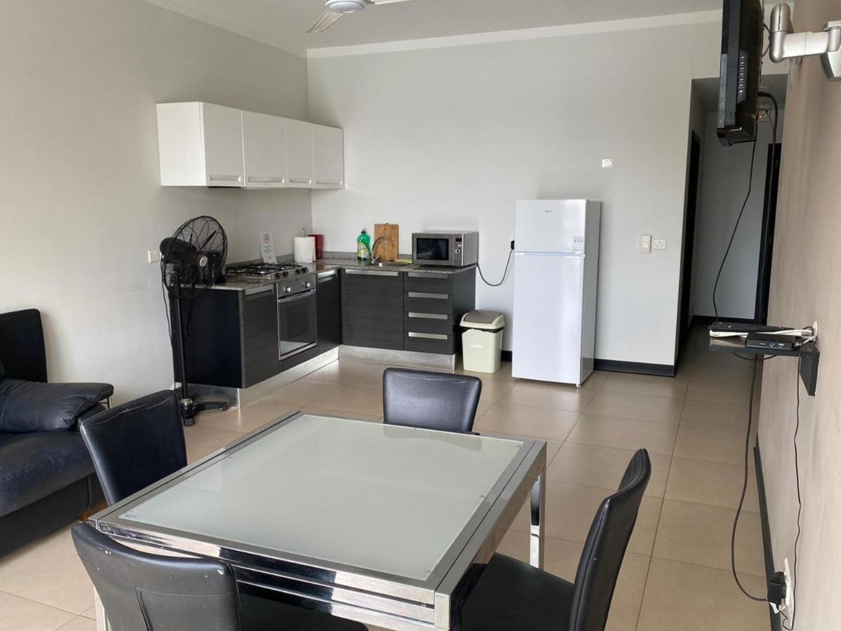Best Of Xlendi Seafront Apartments Екстериор снимка