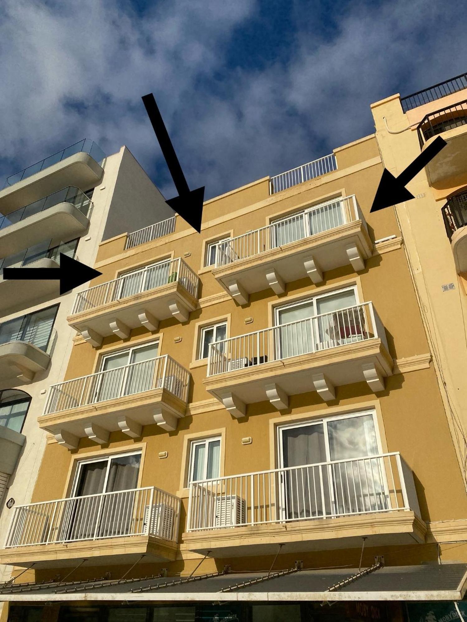 Best Of Xlendi Seafront Apartments Екстериор снимка